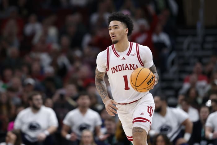 Indiana Hoosiers guard Jalen Hood-Schifino (1) brings the ball up court against the Penn State Nittany Lions during the second half at United Center.